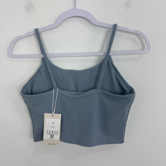 NWT HALARA Basic Padded Workout Cropped Tank Top in Subdued Blue Size Medium - Picture 5 of 8